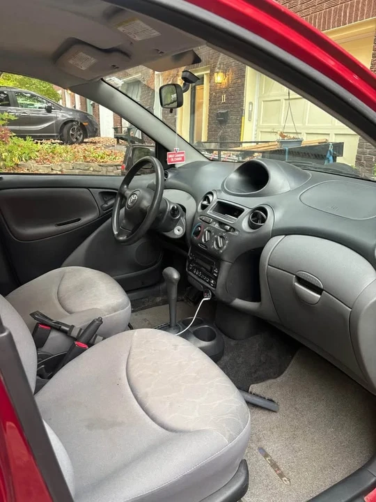 2003 Toyota Echo - Image 6 of 8