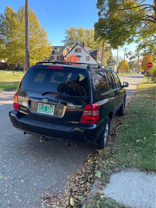 2003 Toyota Highlander - Image 9 of 10