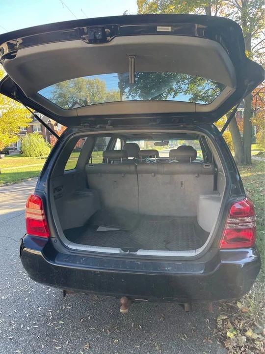 2003 Toyota Highlander - Image 10 of 10