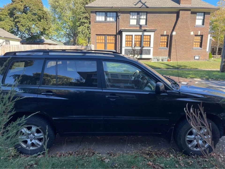 2003 Toyota Highlander - Image 4 of 10
