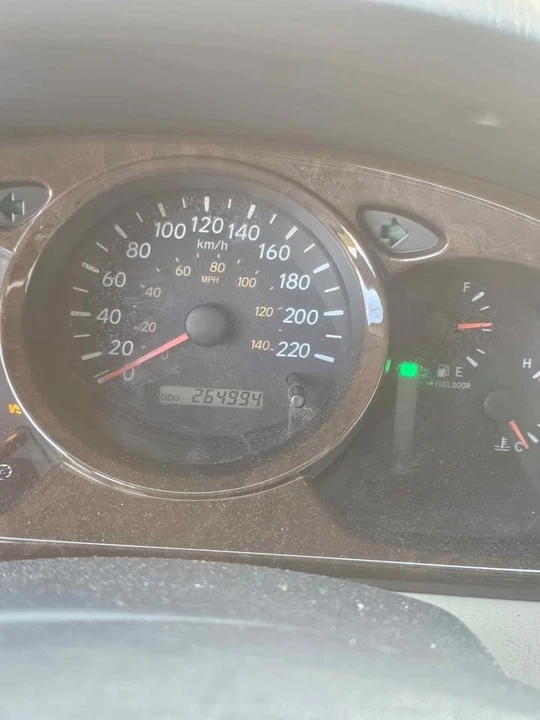 2003 Toyota Highlander - Image 9 of 10