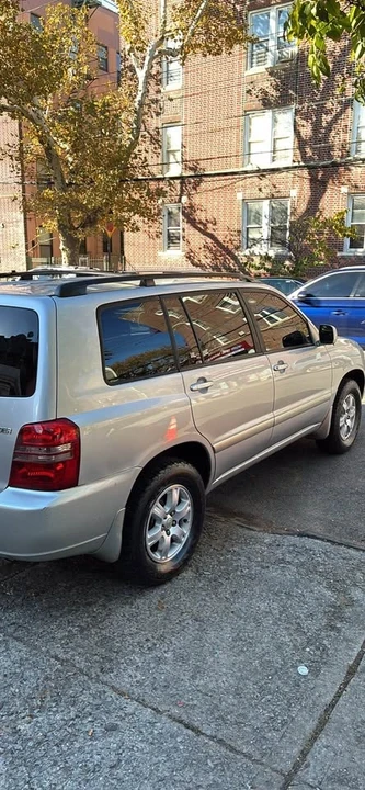 2003 Toyota Highlander - Image 3 of 7