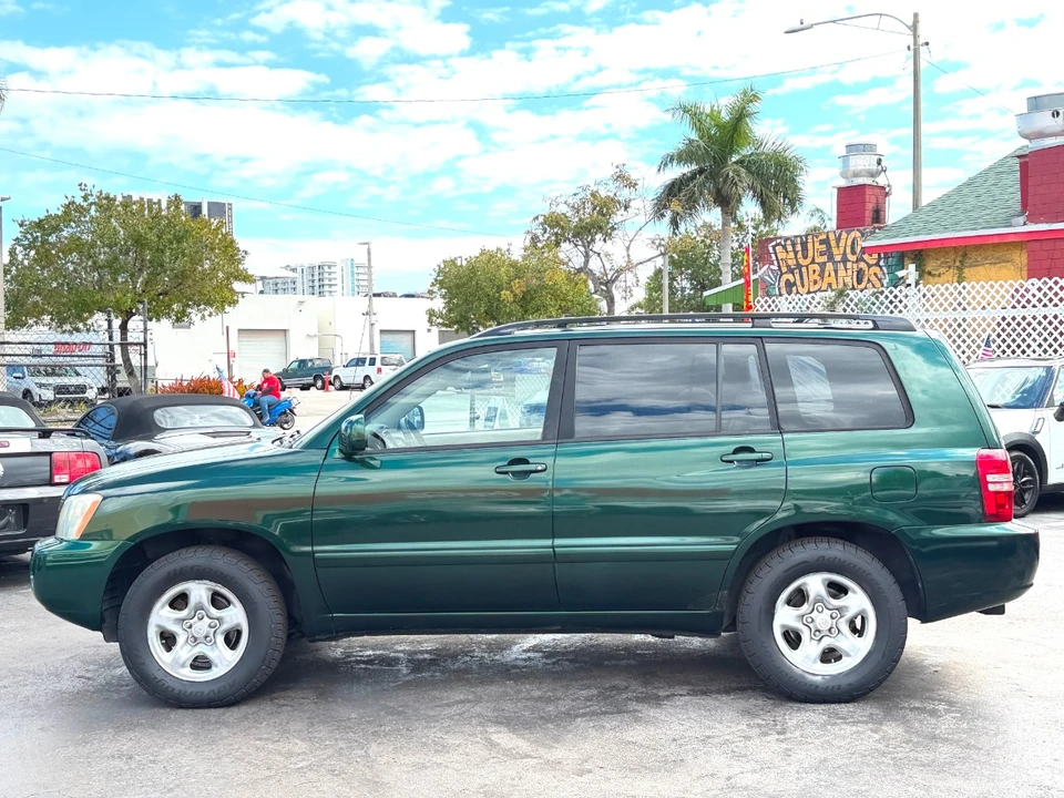 2003 Toyota Highlander - Image 9 of 21
