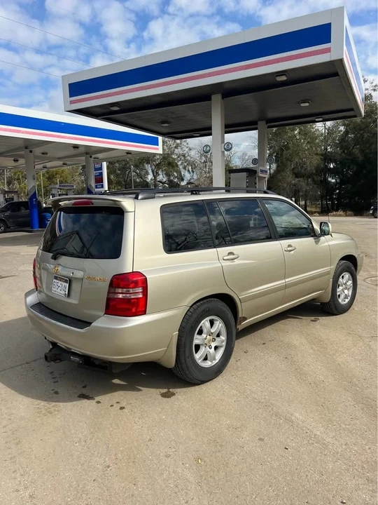 2003 Toyota Highlander - Image 6 of 10