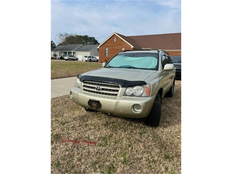 2003 Toyota Highlander - Image 9 of 16