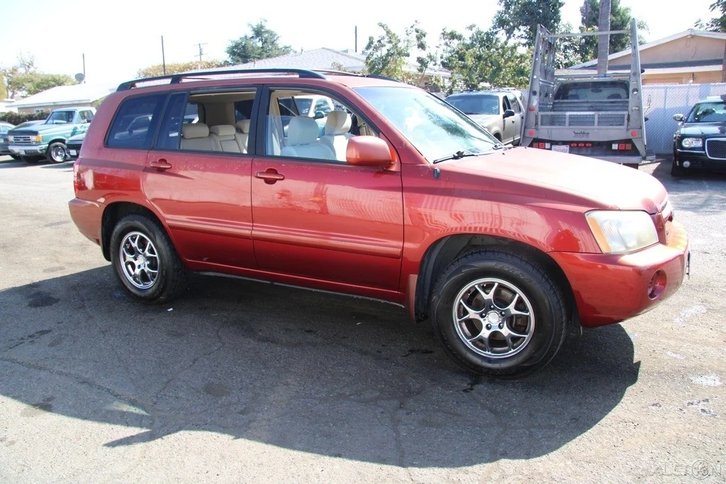 2003 Toyota Highlander - Image 7 of 21