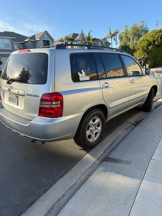 2003 Toyota Highlander - Image 3 of 4