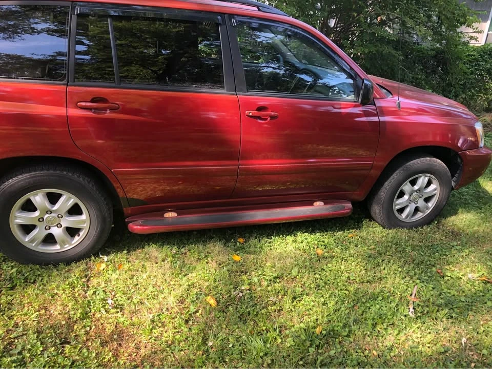 2003 Toyota Highlander - Image 2 of 8