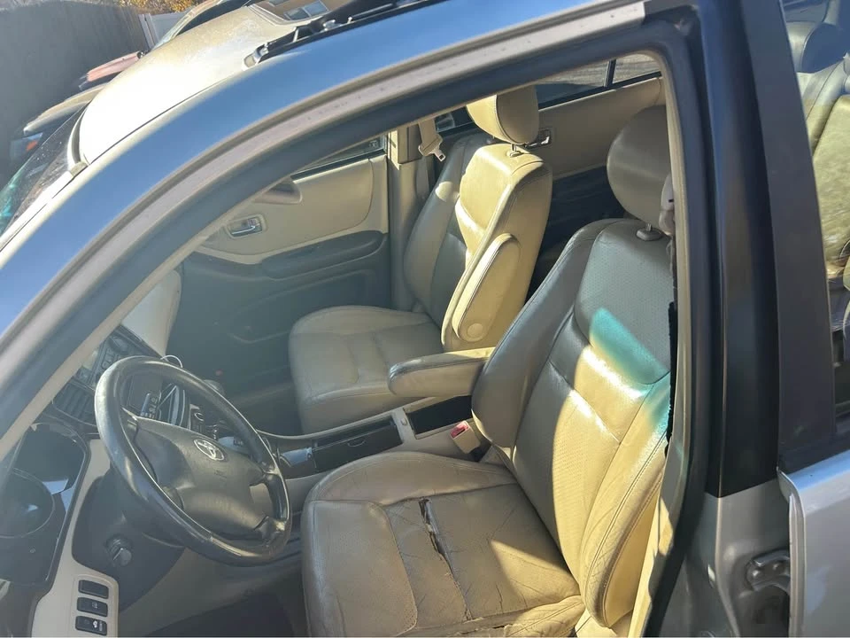 2003 Toyota Highlander - Image 6 of 9
