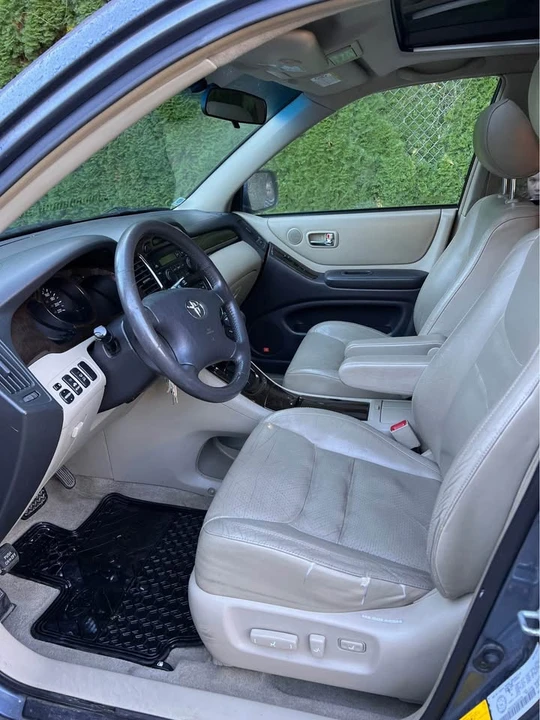 2003 Toyota Highlander - Image 4 of 10