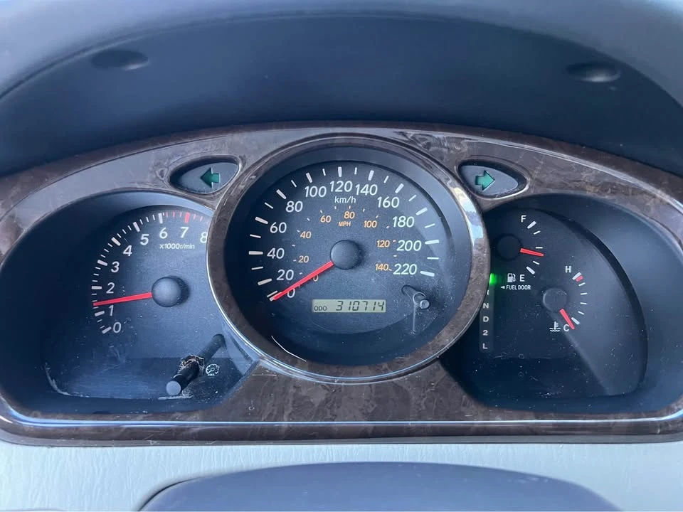 2003 Toyota Highlander - Image 7 of 10