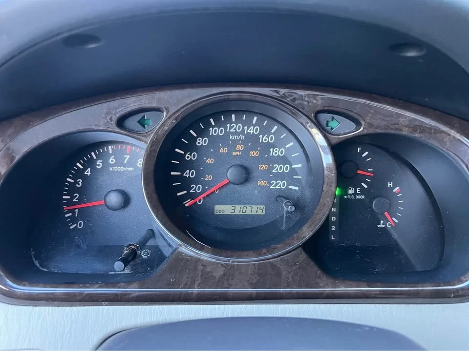 2003 Toyota Highlander - Image 7 of 10
