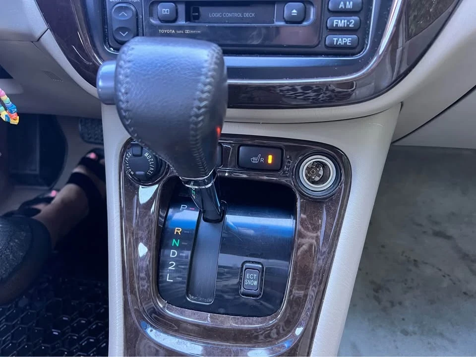 2003 Toyota Highlander - Image 10 of 10