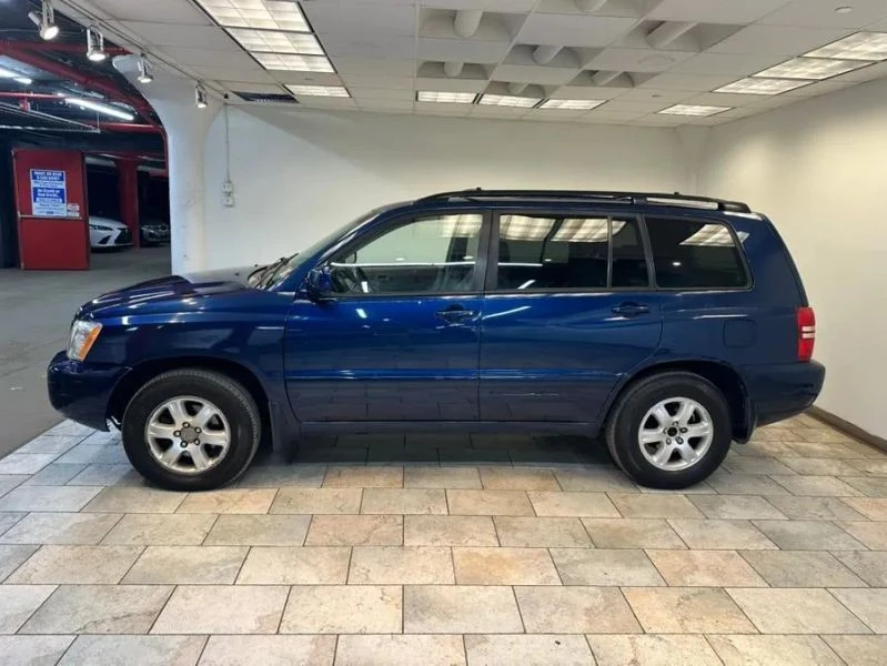 2003 Toyota Highlander - Image 2 of 11