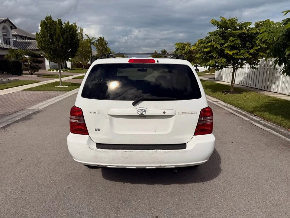 2003 Toyota Highlander - Image 5 of 12