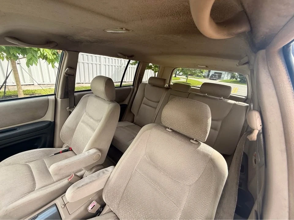2003 Toyota Highlander - Image 10 of 12
