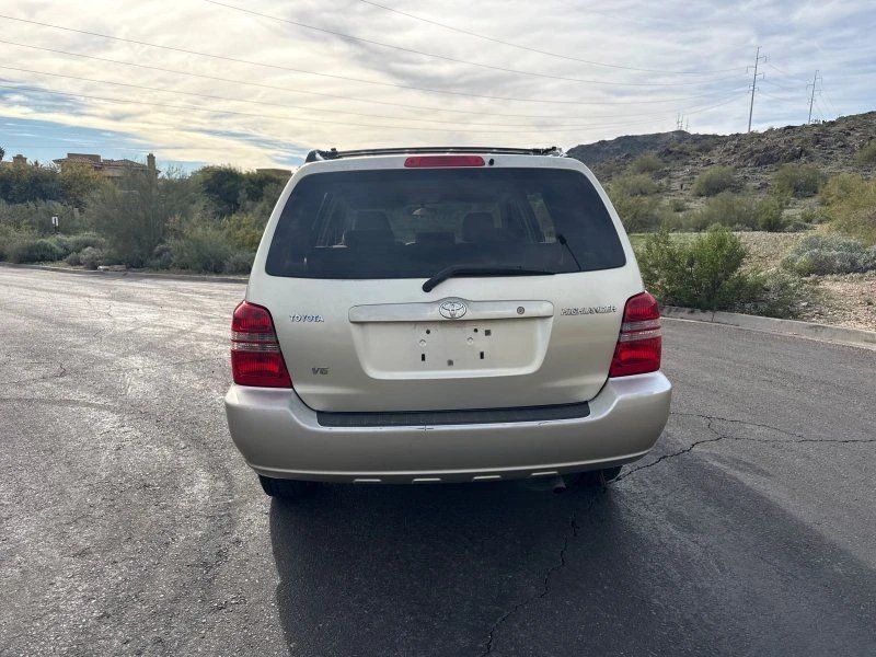 2003 Toyota Highlander - Image 6 of 20