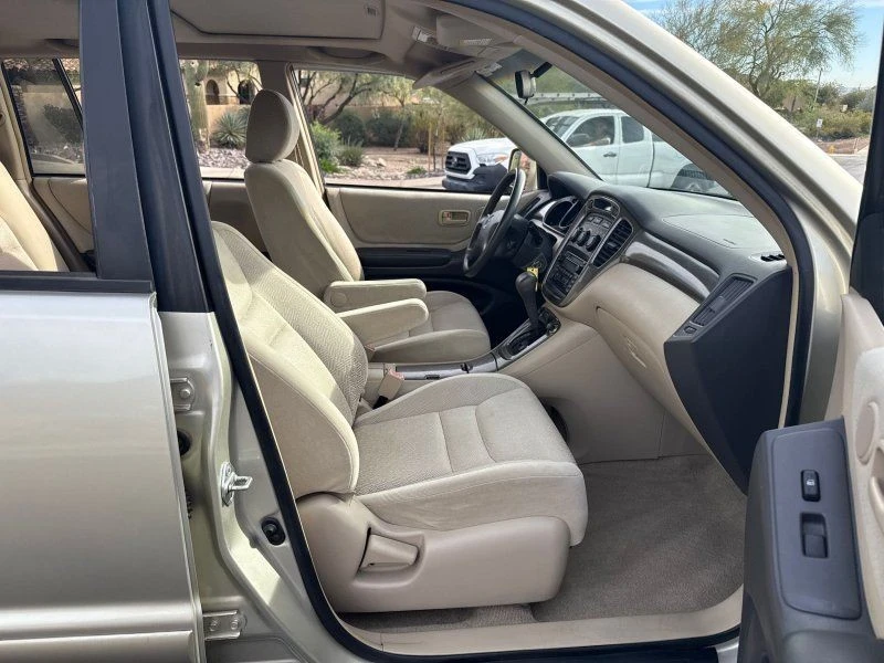 2003 Toyota Highlander - Image 19 of 20