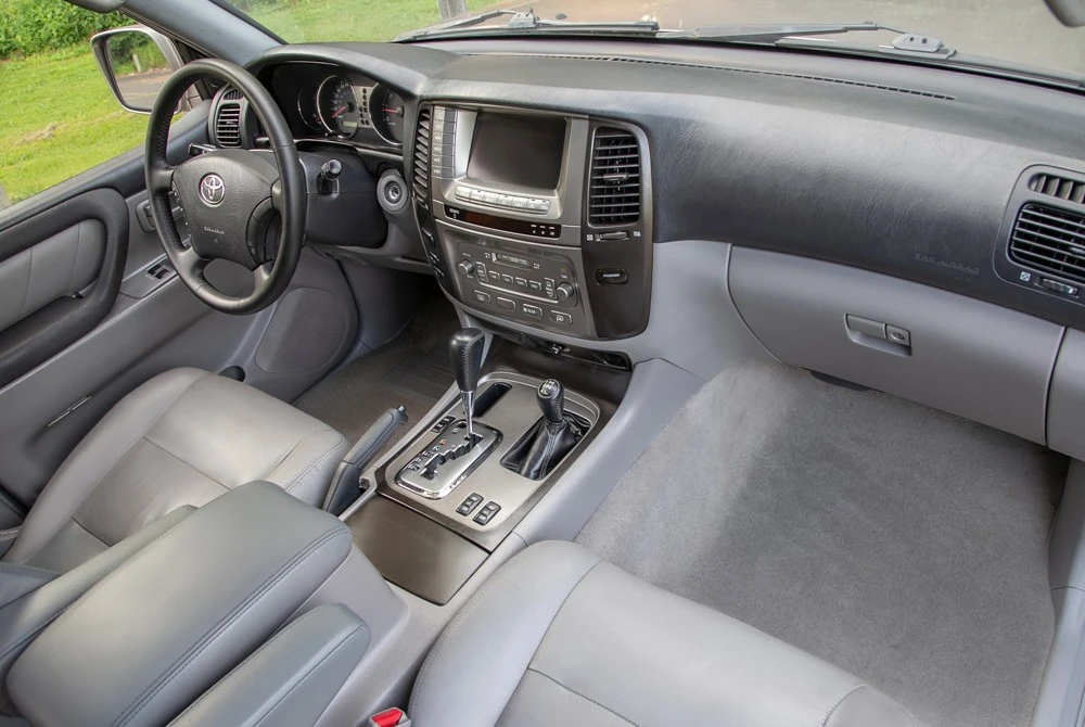 2003 Toyota J100 Land Cruiser - Image 15 of 19