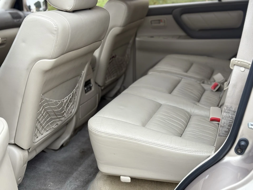 2003 Toyota J100 Land Cruiser - Image 16 of 21