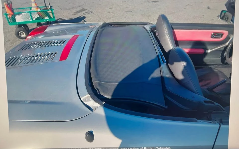 2003 Toyota MR2 Spyder/MR-S - Image 5 of 9