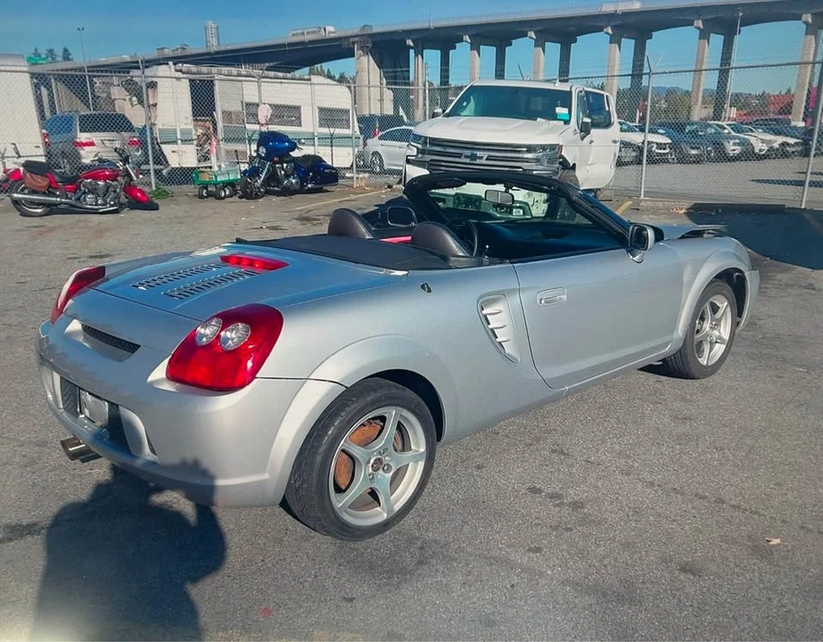2003 Toyota MR2 Spyder/MR-S - Image 7 of 9