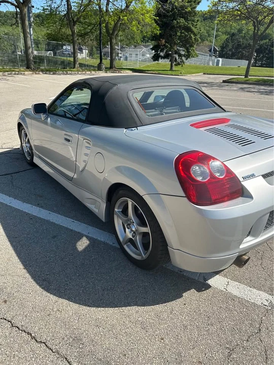 2003 Toyota MR2 Spyder/MR-S - Image 3 of 11