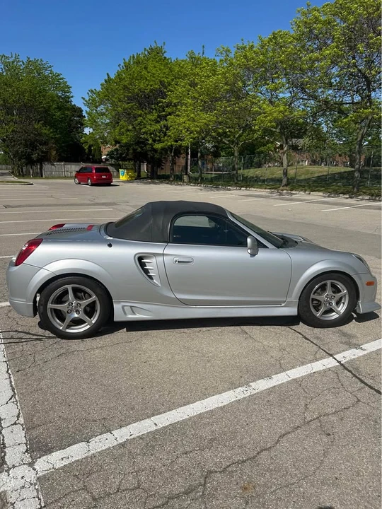 2003 Toyota MR2 Spyder/MR-S - Image 6 of 11