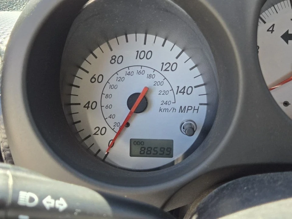 2003 Toyota MR2 Spyder/MR-S - Image 13 of 19