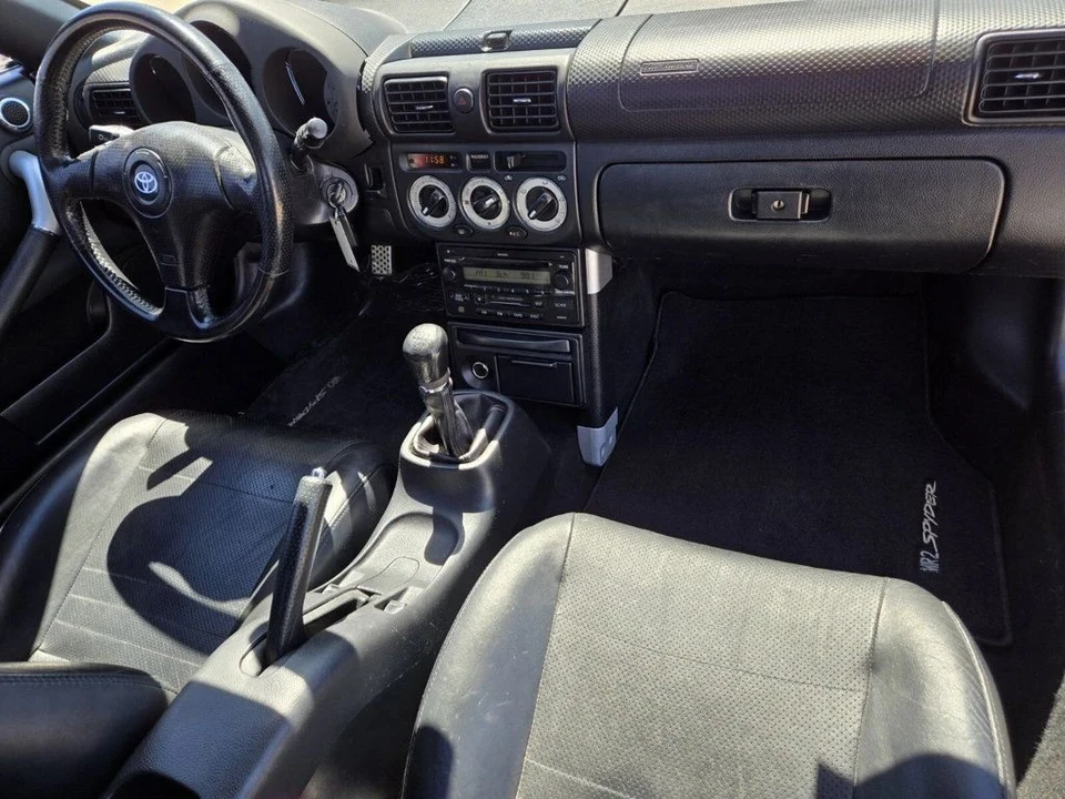 2003 Toyota MR2 Spyder/MR-S - Image 10 of 19
