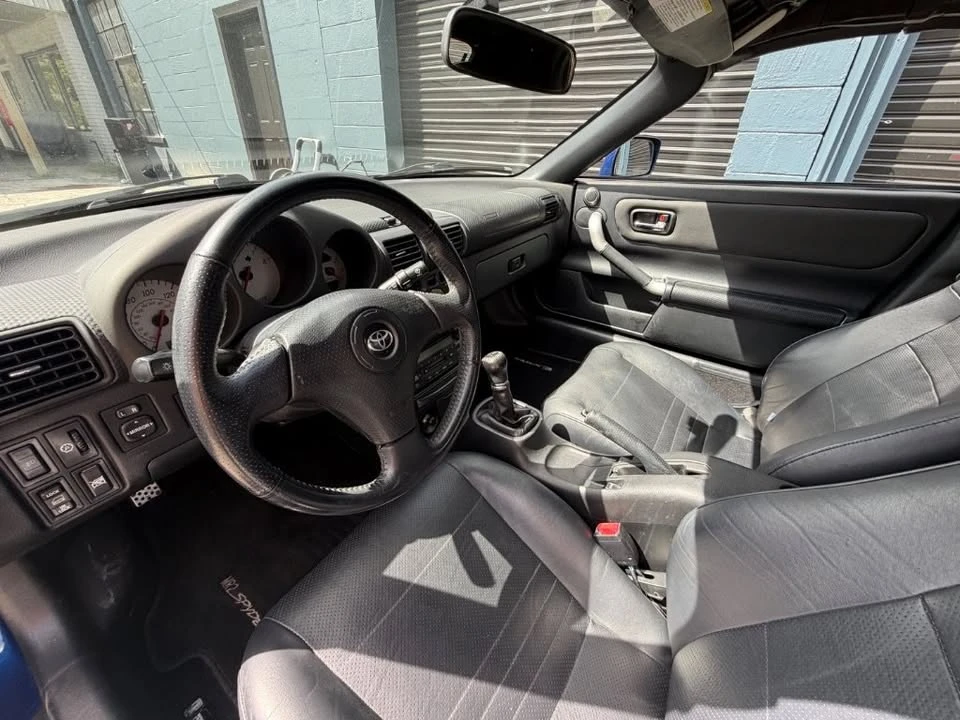 2003 Toyota MR2 Spyder/MR-S - Image 4 of 16