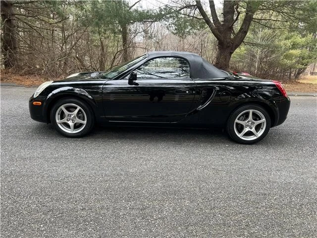 2003 Toyota MR2 Spyder/MR-S - Image 12 of 21