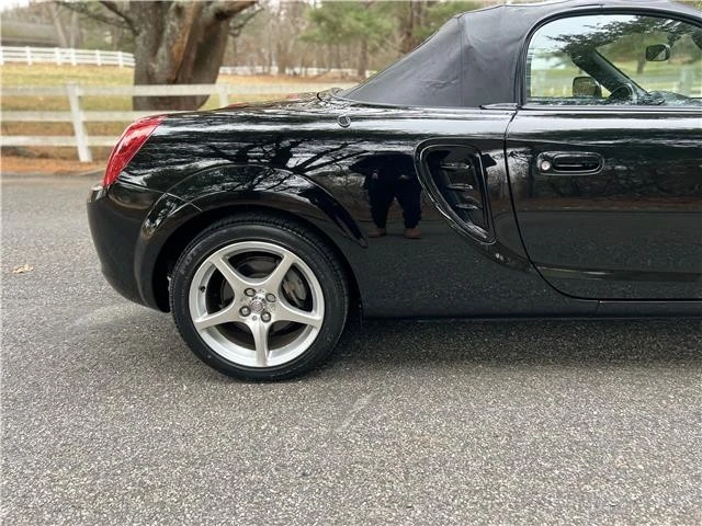 2003 Toyota MR2 Spyder/MR-S - Image 20 of 21