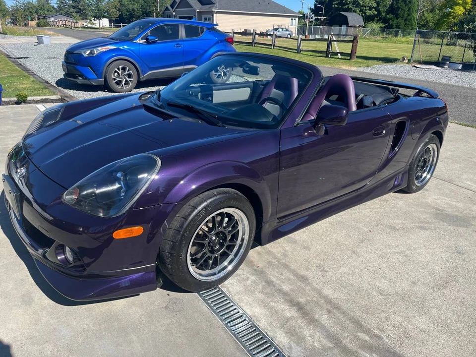 2003 Toyota MR2 Spyder/MR-S - Image 2 of 6