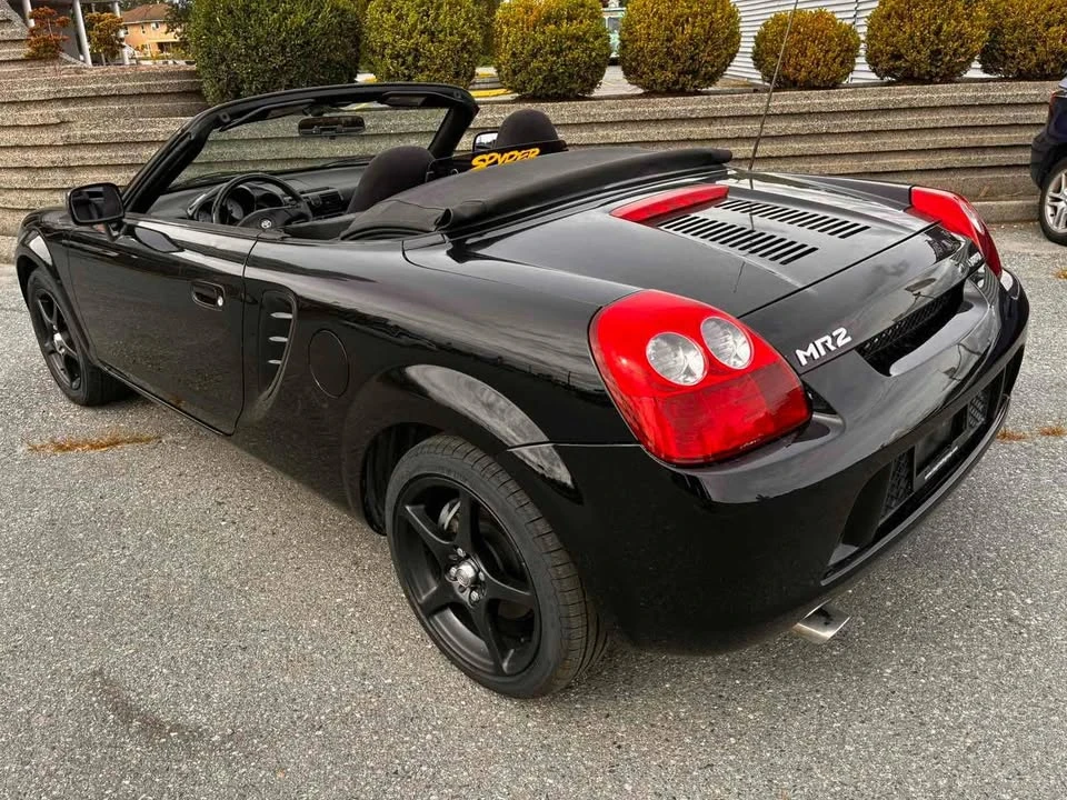 2003 Toyota MR2 Spyder/MR-S - Image 8 of 10
