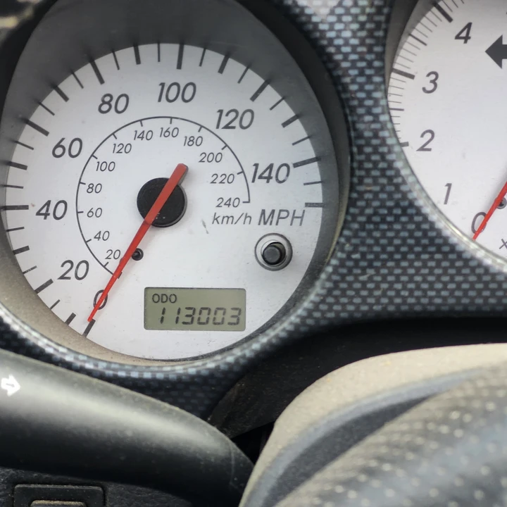 2003 Toyota MR2 Spyder/MR-S - Image 11 of 17