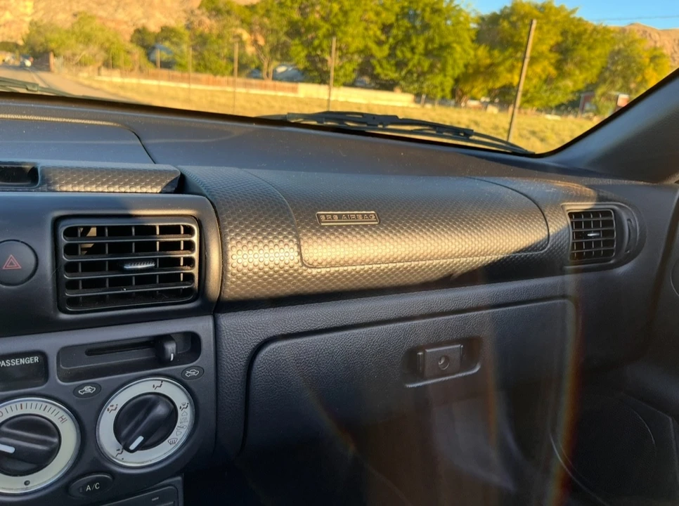 2003 Toyota MR2 Spyder/MR-S - Image 11 of 15
