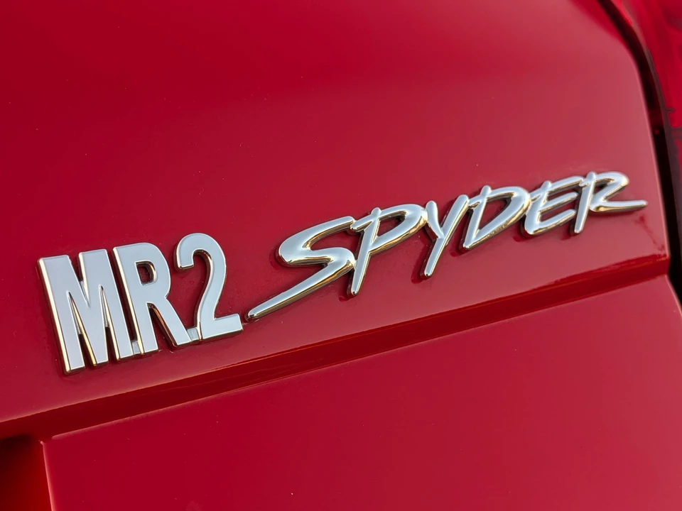 2003 Toyota MR2 Spyder/MR-S - Image 27 of 31