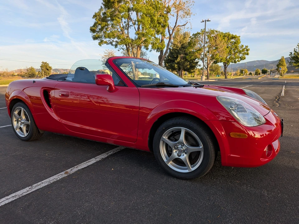 2003 Toyota MR2 Spyder/MR-S - Image 7 of 31