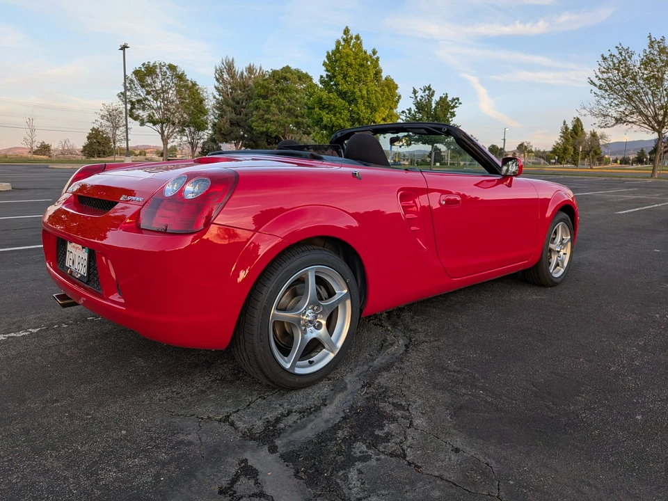 2003 Toyota MR2 Spyder/MR-S - Image 5 of 31