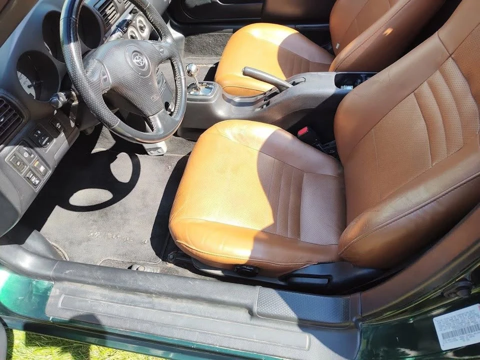 2003 Toyota MR2 Spyder/MR-S - Image 15 of 20