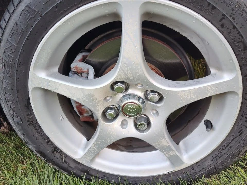 2003 Toyota MR2 Spyder/MR-S - Image 11 of 20