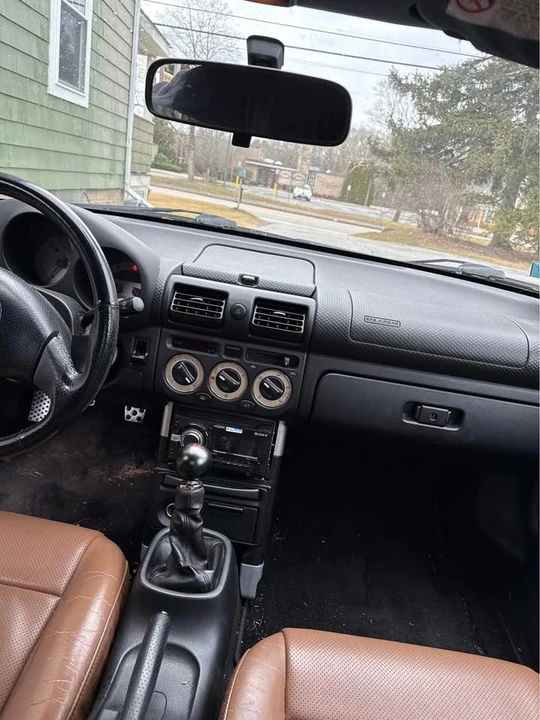 2003 Toyota MR2 Spyder/MR-S - Image 10 of 12