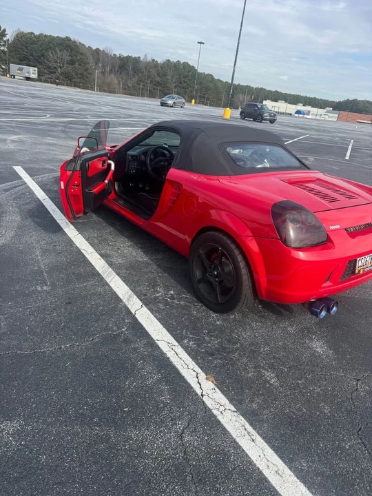 2003 Toyota MR2 Spyder/MR-S - Image 8 of 9