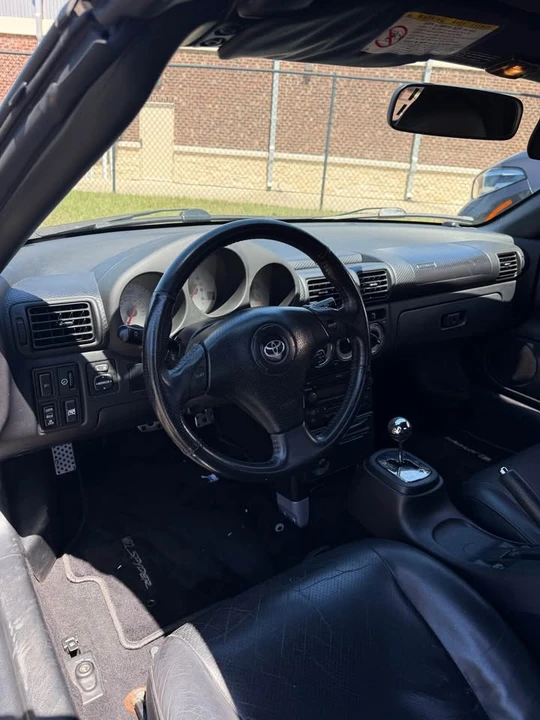 2003 Toyota MR2 Spyder/MR-S - Image 8 of 10