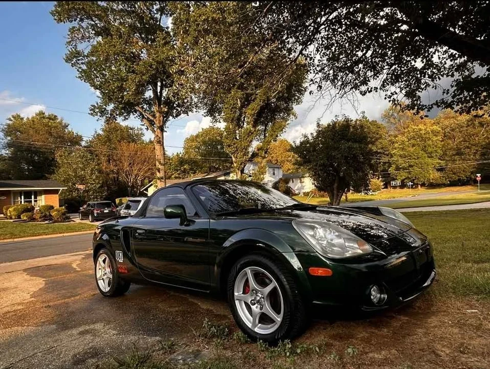 2003 Toyota MR2 Spyder/MR-S - Image 4 of 21