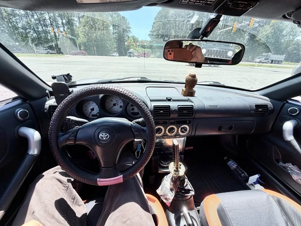 2003 Toyota MR2 Spyder/MR-S - Image 8 of 11