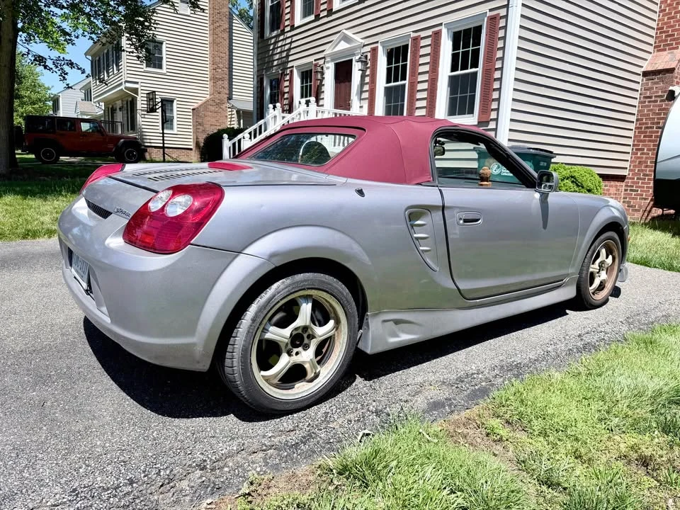 2003 Toyota MR2 Spyder/MR-S - Image 3 of 11