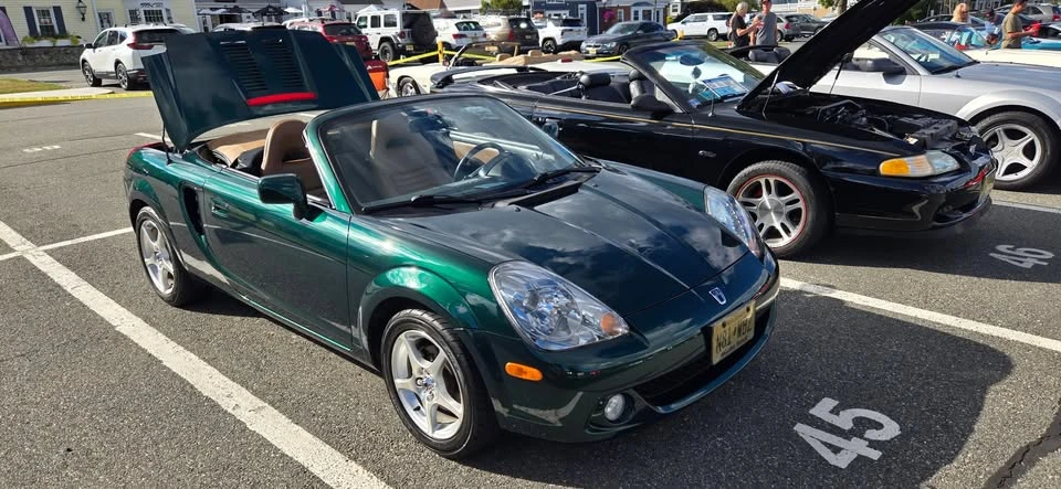 2003 Toyota MR2 Spyder/MR-S - Image 17 of 20