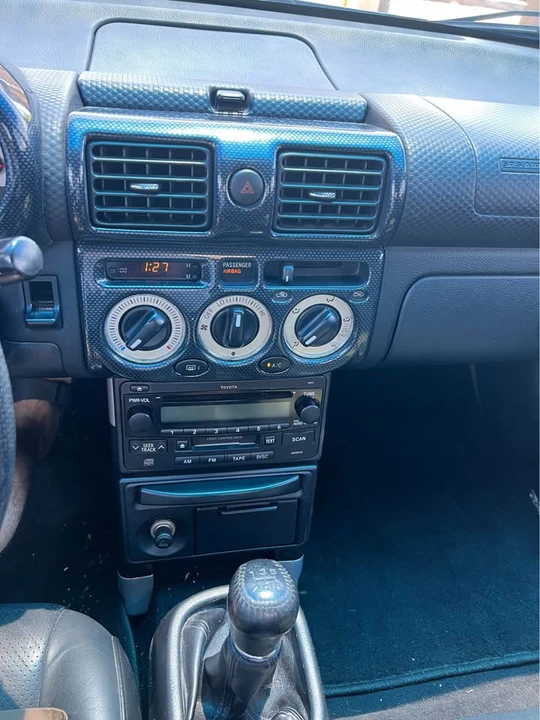 2003 Toyota MR2 Spyder/MR-S - Image 18 of 18